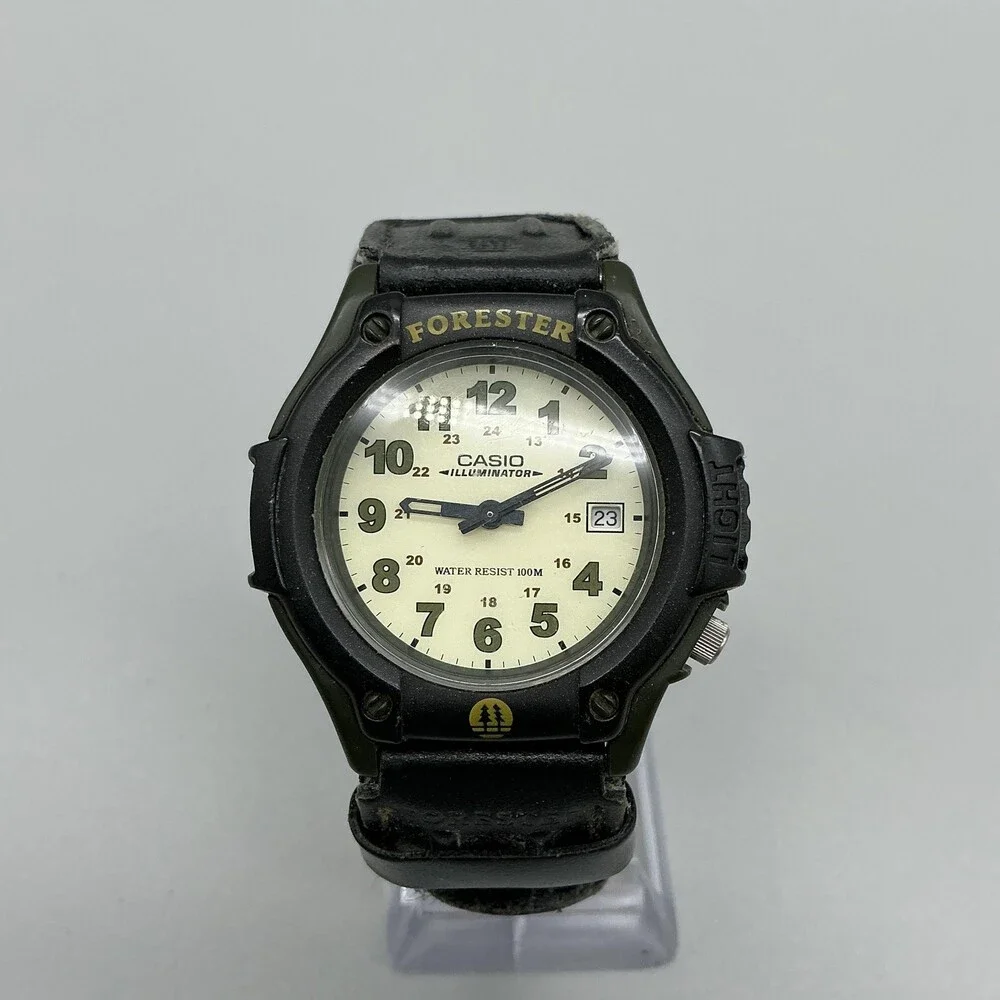Vintage Casio Forester FT-500 Mens Watch 41mm Beige Dial Green Strap New Battery